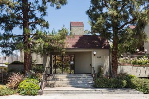 1809 Peyton Ave #310, Burbank, CA 91504 photo 1