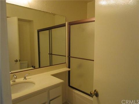 10141 Samoa Ave #16, Tujunga, CA 91042 photo 11