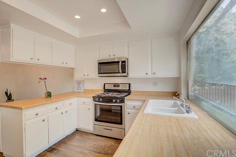 512 Holly Ave, Oxnard, CA 93036 photo 8