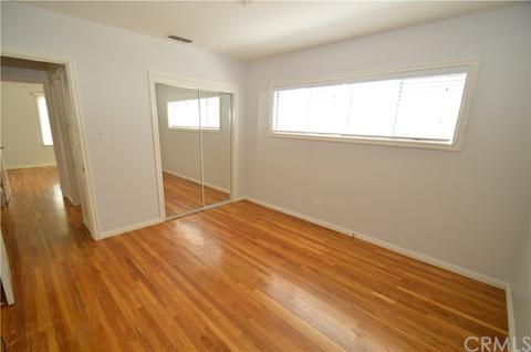 2719 Mansfield Dr, Burbank, CA 91504 photo 14