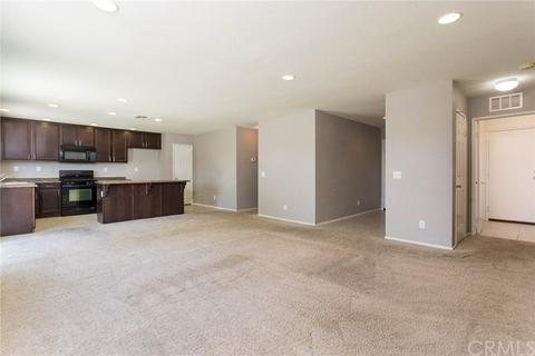 3226 James Ct, Lancaster, CA 93535 photo 4