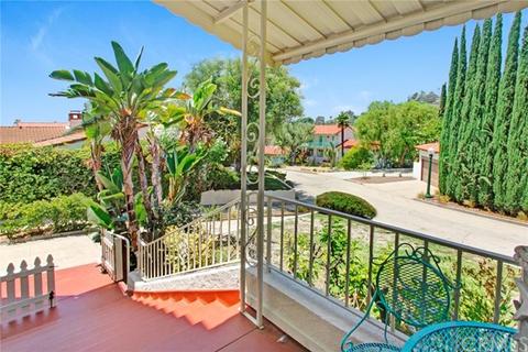 1332 Loreto Dr, Glendale, CA 91207 photo 2
