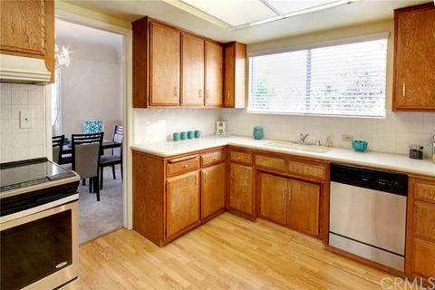 1332 Loreto Dr, Glendale, CA 91207 photo 9