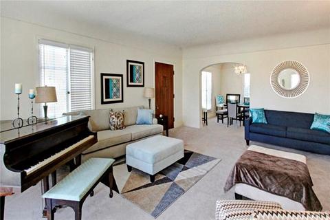 1332 Loreto Dr, Glendale, CA 91207 photo 5
