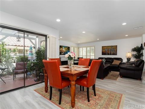 1082 Thistlegate Rd, Oak Park, CA 91377 photo 5