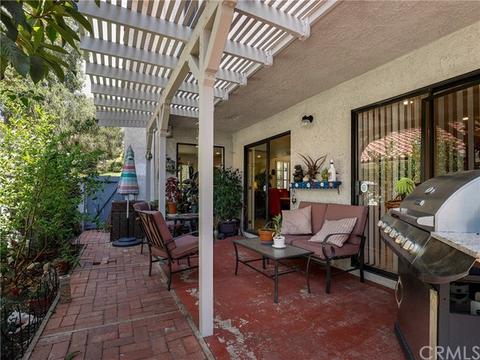 1082 Thistlegate Rd, Oak Park, CA 91377 photo 17