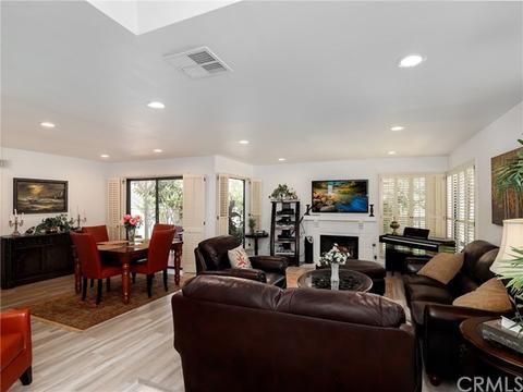 1082 Thistlegate Rd, Oak Park, CA 91377 photo 3