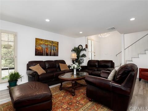 1082 Thistlegate Rd, Oak Park, CA 91377 photo 4
