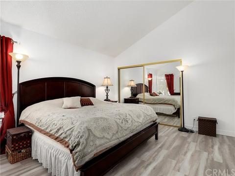 1082 Thistlegate Rd, Oak Park, CA 91377 photo 11