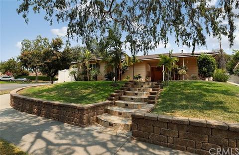 1110 Coronet Ave, Pasadena, CA 91107 photo 2