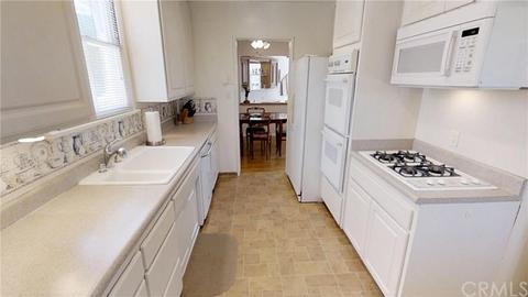 638 Stephen Rd, Burbank, CA 91504 photo 12