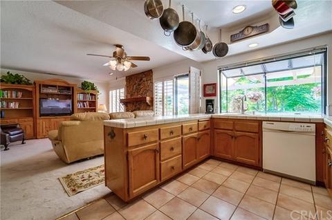 1084 Emerson St, Upland, CA 91784 photo 29