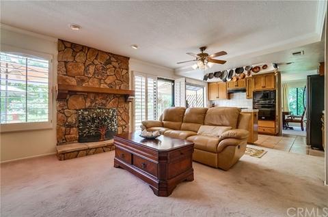 1084 Emerson St, Upland, CA 91784 photo 23
