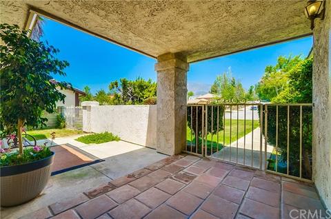 1084 Emerson St, Upland, CA 91784 photo 6