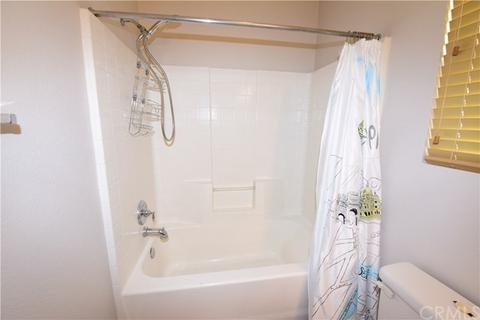 7277 Oak Tree Pl, Fontana, CA 92336 photo 38