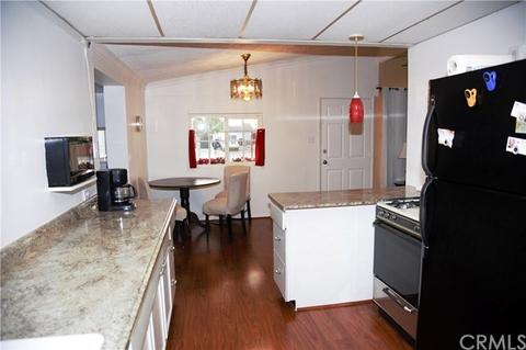 904 Delay Ave, Glendora, CA 91740 photo 3
