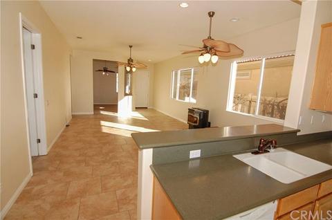 19527 Hanely St, Apple Valley, CA 92308 photo 3