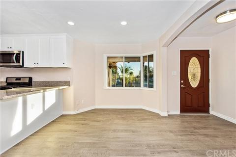 620 E Shamrock St, Rialto, CA 92376 photo 5