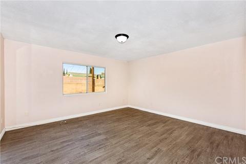 620 E Shamrock St, Rialto, CA 92376 photo 12