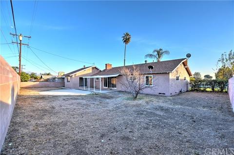 620 E Shamrock St, Rialto, CA 92376 photo 25