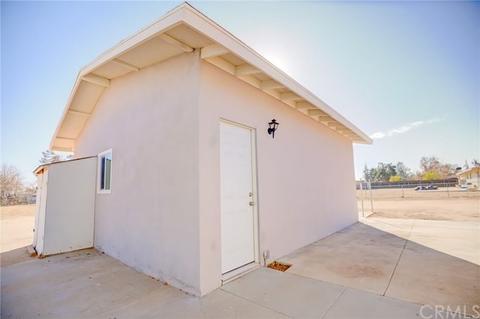 8889 Hickory Ave, Hesperia, CA 92345 photo 10