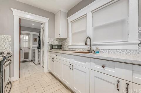 327 N Laurel Ave, Upland, CA 91786 photo 17