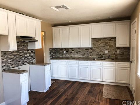 7773 Shasta Ave, Highland, CA 92346 photo 5
