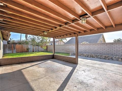 15491 Sandhurst St, Fontana, CA 92336 photo 23