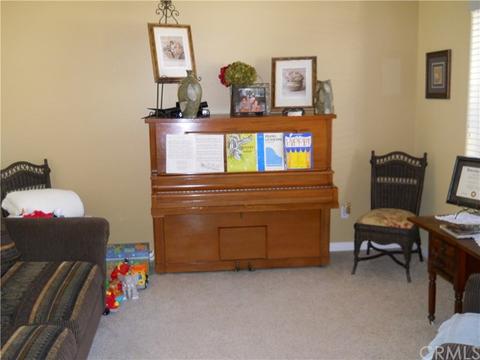 1135 Deercrest Dr, San Bernardino, CA 92407 photo 20