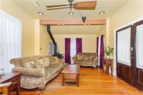 423 E 10th St, Corona, CA 92879 photo 5