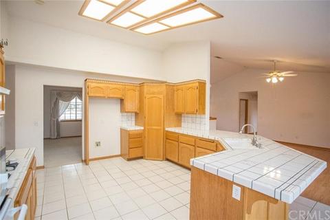 14004 Chogan Rd, Apple Valley, CA 92307 photo 16