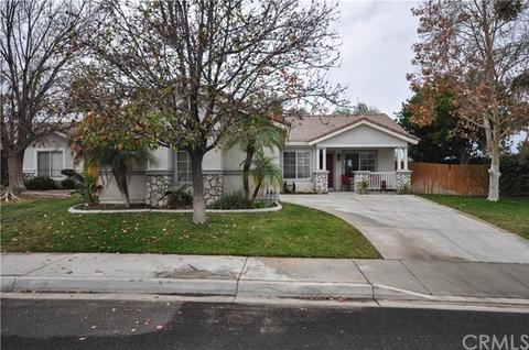 1397 Whitewood Dr, Mentone, CA 92359 photo 3
