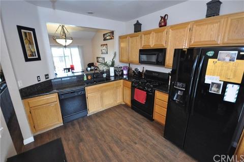 1397 Whitewood Dr, Mentone, CA 92359 photo 9