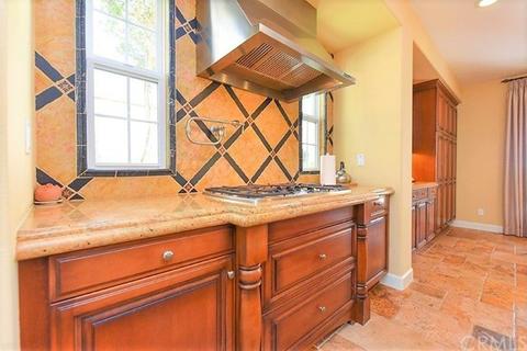 430 E Viewcrest Dr, Azusa, CA 91702 photo 19