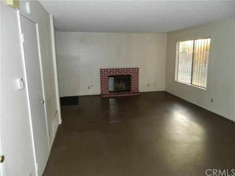 3781 Erin Ct, Riverside, CA 92501 photo 10