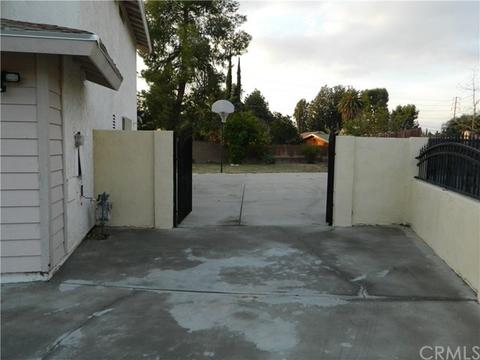 3781 Erin Ct, Riverside, CA 92501 photo 6