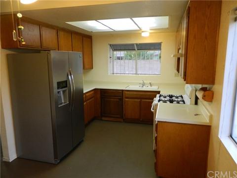 3781 Erin Ct, Riverside, CA 92501 photo 11