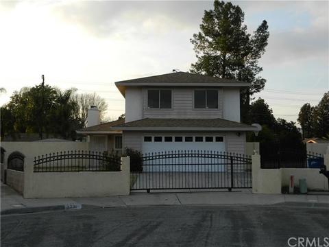 3781 Erin Ct, Riverside, CA 92501 photo 4