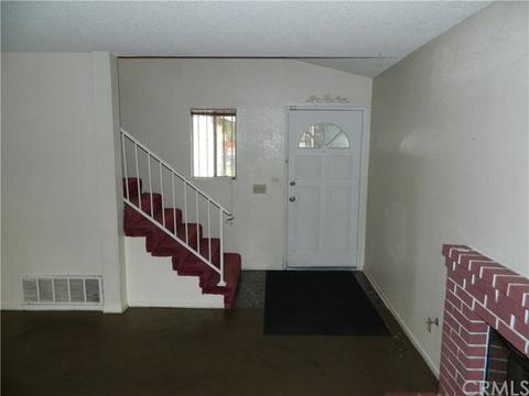 3781 Erin Ct, Riverside, CA 92501 photo 13
