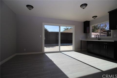 9840 Mandalay Ct, Riverside, CA 92503 photo 9