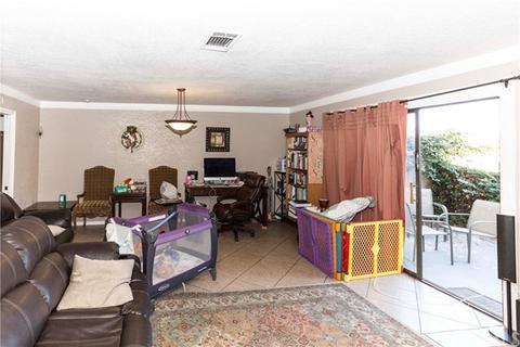 647 E Palm Ave, Redlands, CA 92374 photo 11