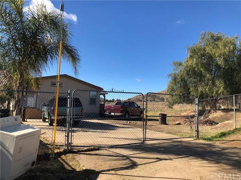 21421 Maple Ave, Perris, CA 92570 photo 2