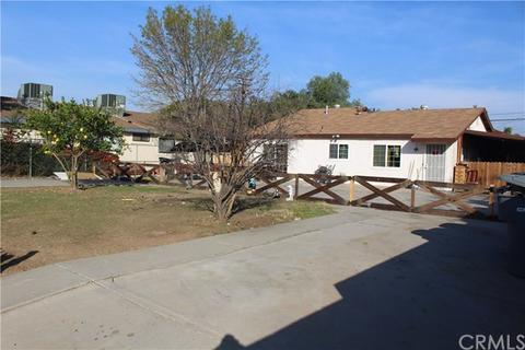 154 Midway St, Perris, CA 92570 photo 1