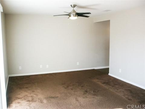 2895 Saint Elmo Dr, Rialto, CA 92376 photo 4