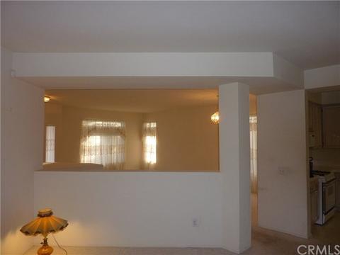 12800 Caesar Ln, Victorville, CA 92392 photo 5