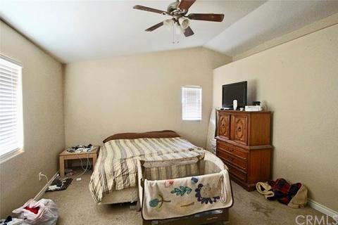 9038 Malpaso, Phelan, CA 92371 photo 13