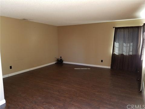 38950 Kenneth Ct, Cherry Valley, CA 92223 photo 4