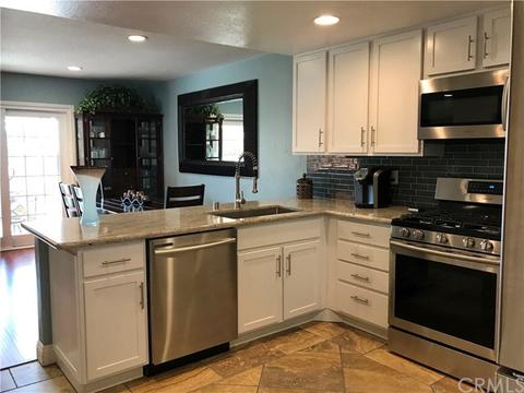 9749 Woodleaf Dr, Rancho Cucamonga, CA 91701 photo 3
