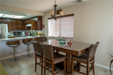 701 E Jackson St, Rialto, CA 92376 photo 14