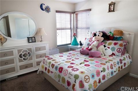 701 E Jackson St, Rialto, CA 92376 photo 24